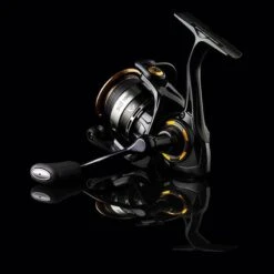 Savage Gear SG8 3000H FD -Visuitrusting Winkel 272490d677da4a902bb370816c27db72